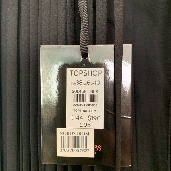 TOPSHOPxKATEMOSS fun fringe little black dress - Picture 5 of 5